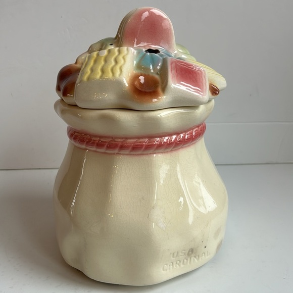 Vintage Cardinal Pottery USA cookie jar sack of cookies sack of treats lid - Picture 3 of 15